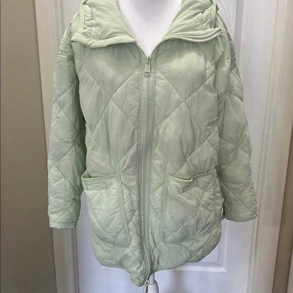 Free People movement mint green quilted jacket xxs over sized - Picture 2 of 10